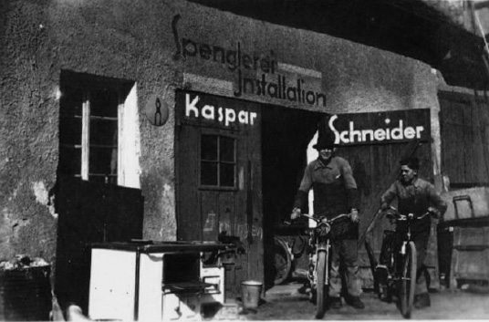 Historische Aufnahme des Betriebs Kaspar Schneider in Ulm